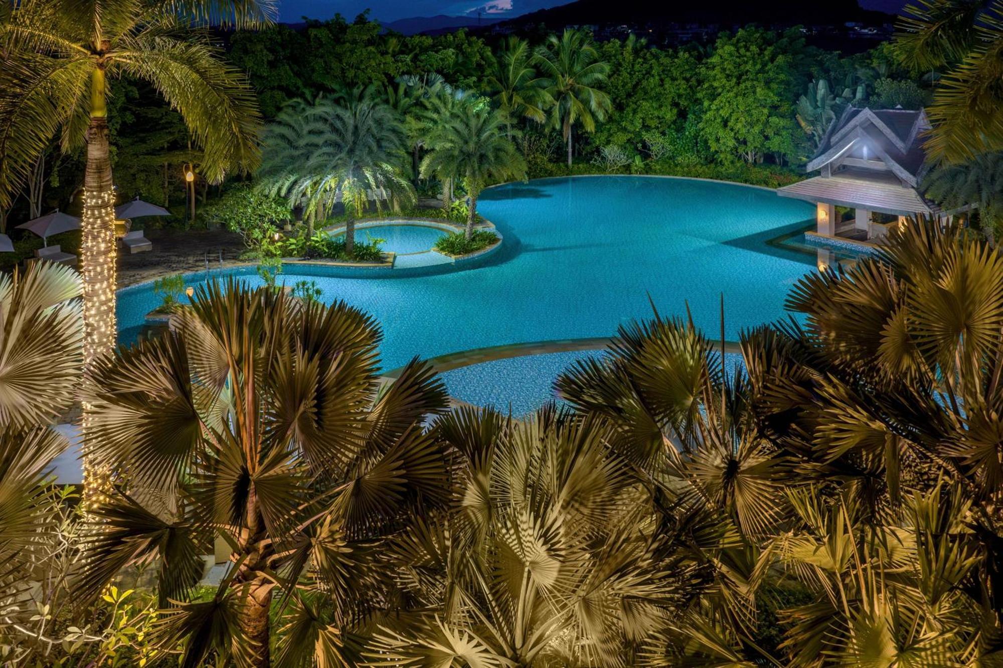 Sheraton Grand Xishuangbanna Hotel Jinghong Exterior photo